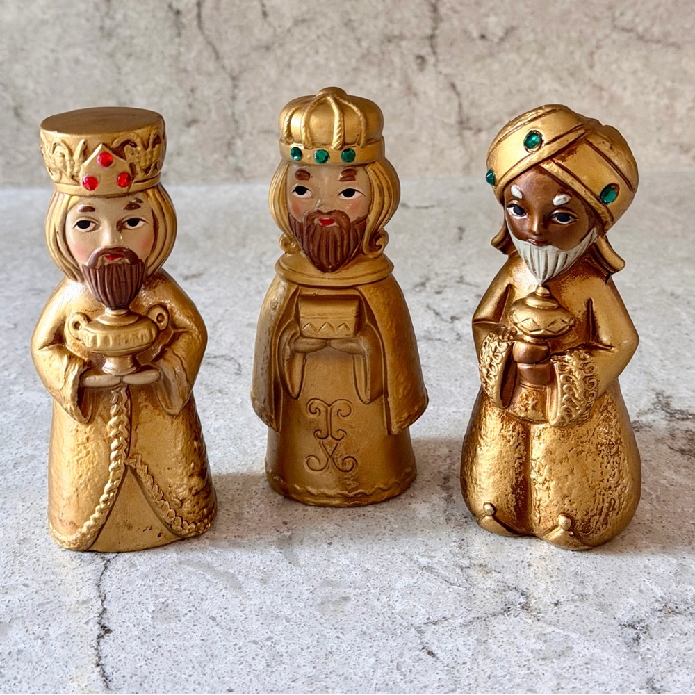 Vintage Star Three Wise Men Gold Nativity Set with Jewel Accents